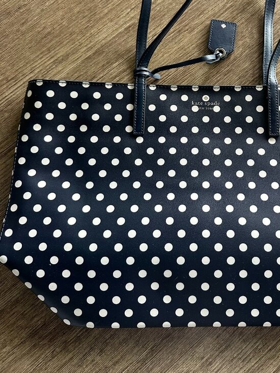 Kate Spade Handbags - Kate Spade Polka Dot Purse Tote